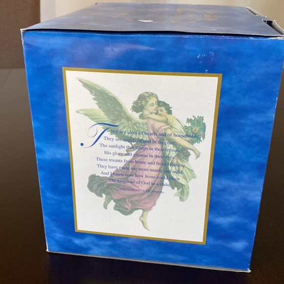 My Guardian Angel Figurine - Angel Watching Over Two Children Crossing a Bridge - Picture 12 of 12